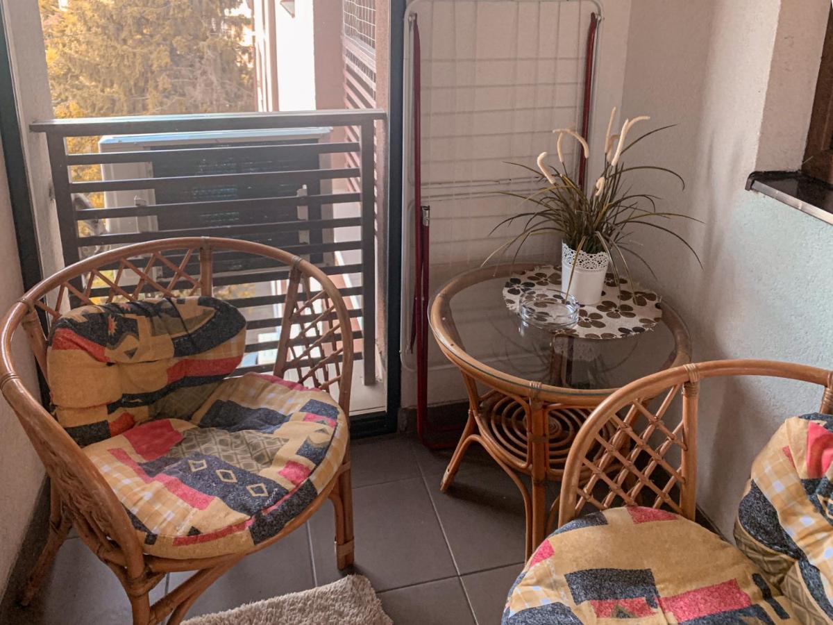 Apartment 2 Rooms Luxury Bükreş Dış mekan fotoğraf